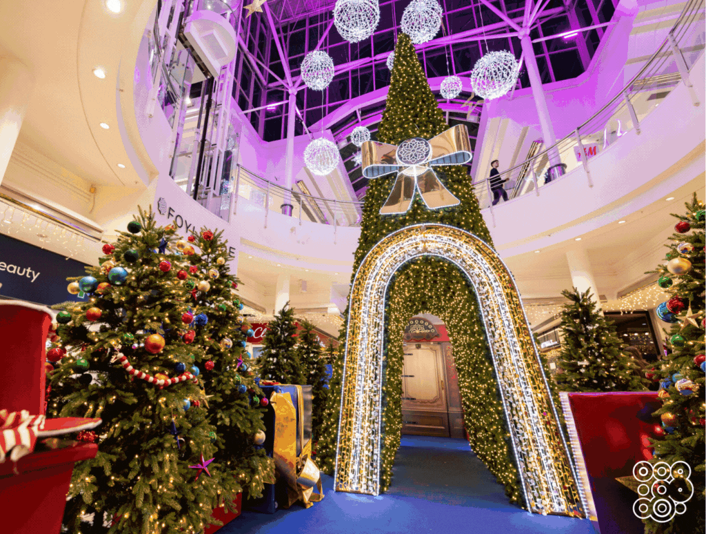 giant light decorations for shopping centres